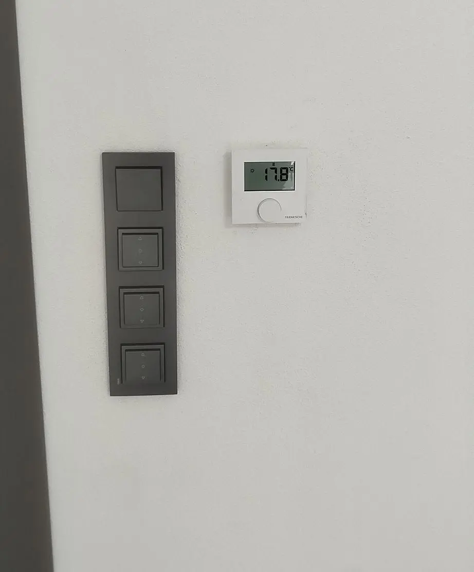 Türkeli Düzköyü Sefa Şentürk iki katlı konut — elektrik daire ici anahtar priz